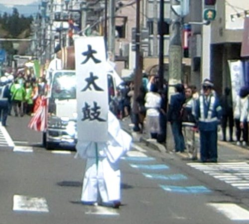 東照宮の神輿渡御がありました。